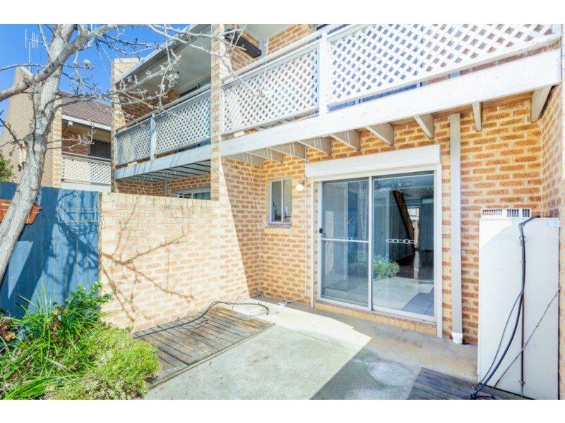 10/1A Davison Street, Queanbeyan NSW 2620