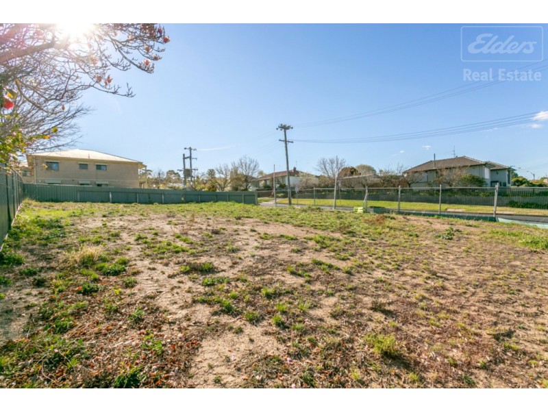 117 Cooma Street, Karabar NSW 2620