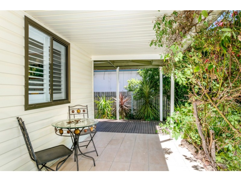 13 Alice Street, Queanbeyan NSW 2620