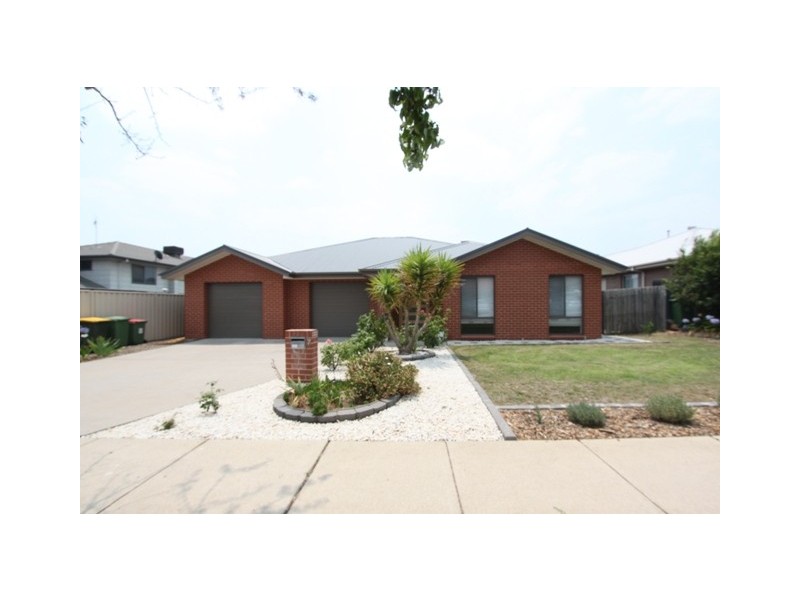 7 Geebung Place, Queanbeyan NSW 2620