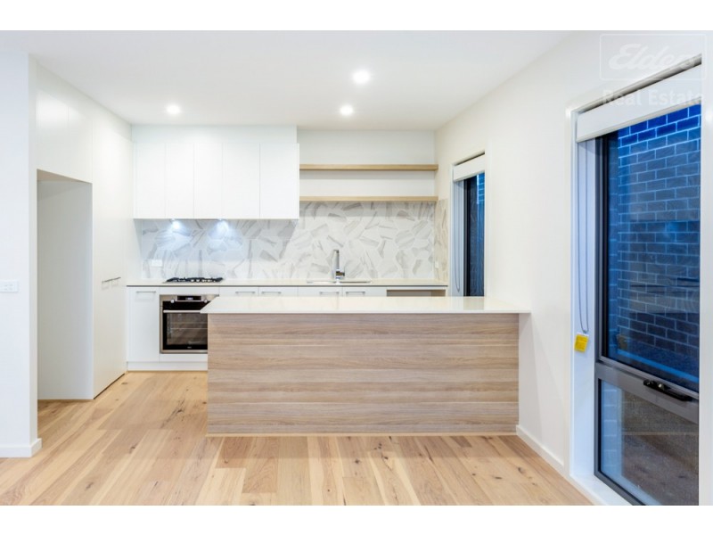 5 Tabrett Street, Googong NSW 2620