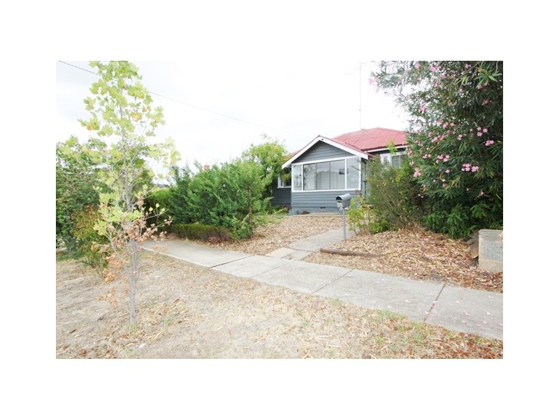 55 The Crescent, Queanbeyan NSW 2620