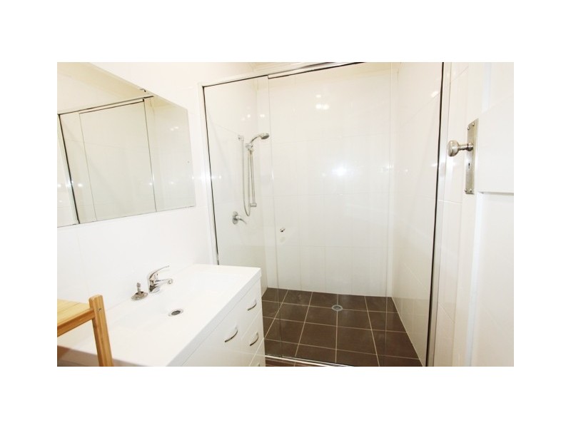 55 The Crescent, Queanbeyan NSW 2620