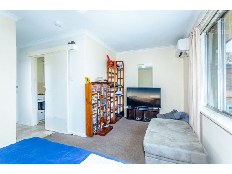 15/2 Donald Road, Queanbeyan NSW 2620