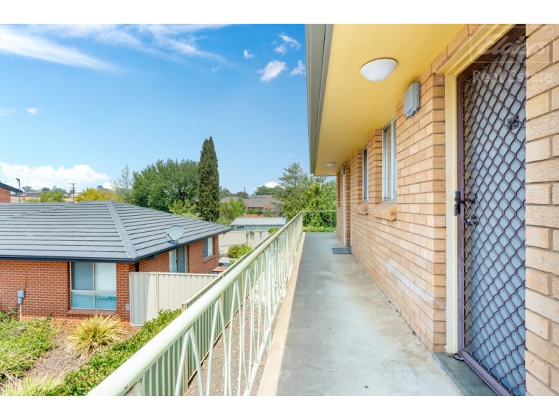 15/2 Donald Road, Queanbeyan NSW 2620