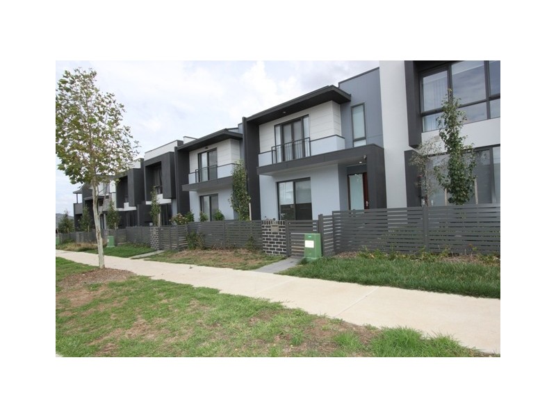 268 Gorman Drive, Googong NSW 2620