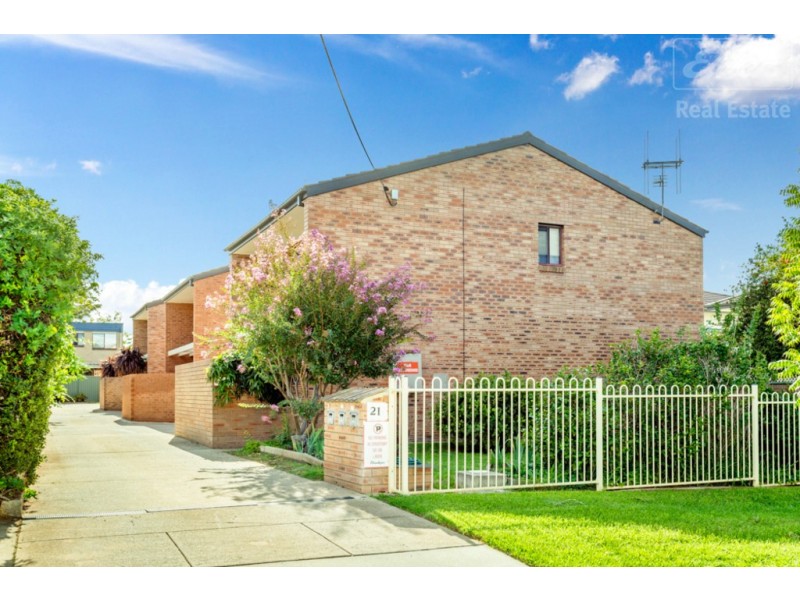 2/21 Broughton Place, Queanbeyan NSW 2620
