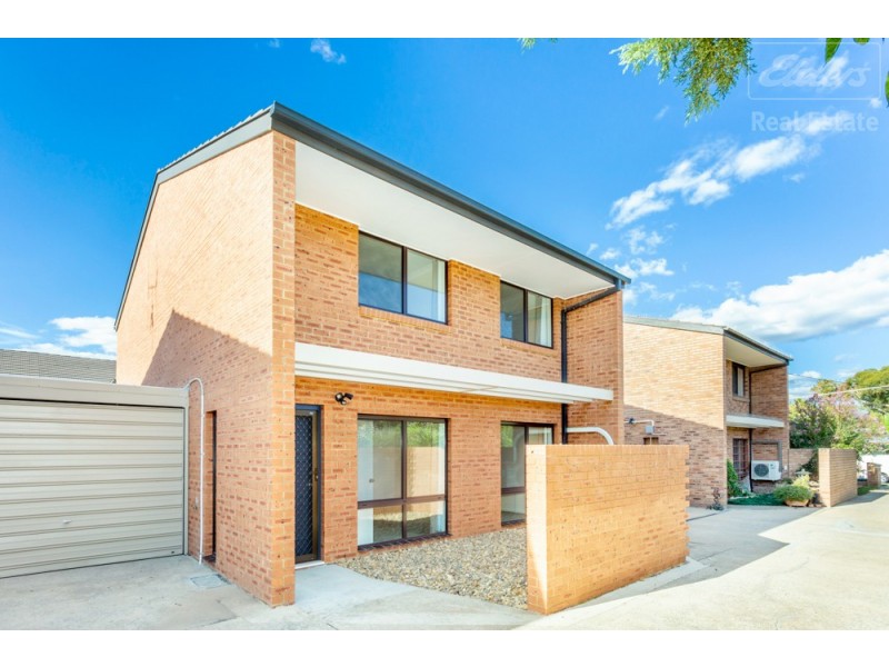 2/21 Broughton Place, Queanbeyan NSW 2620
