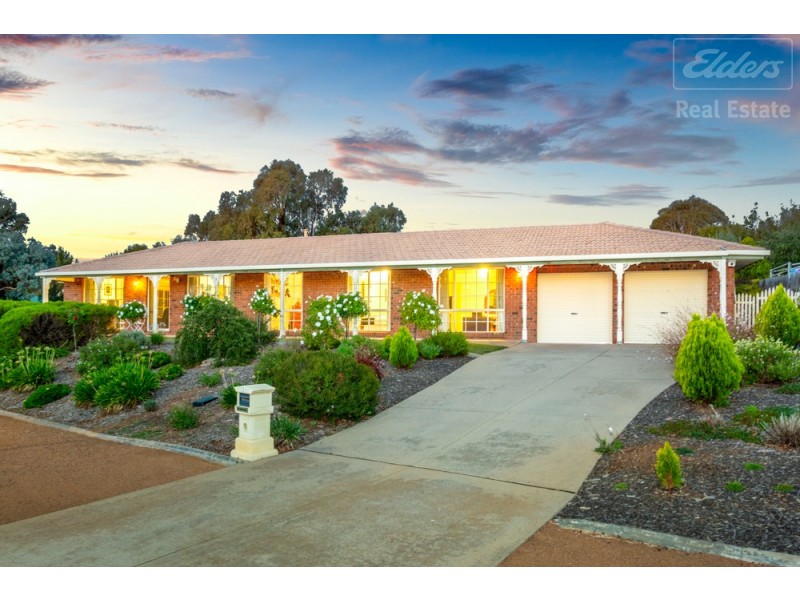3 Tasker Place, Jerrabomberra NSW 2619