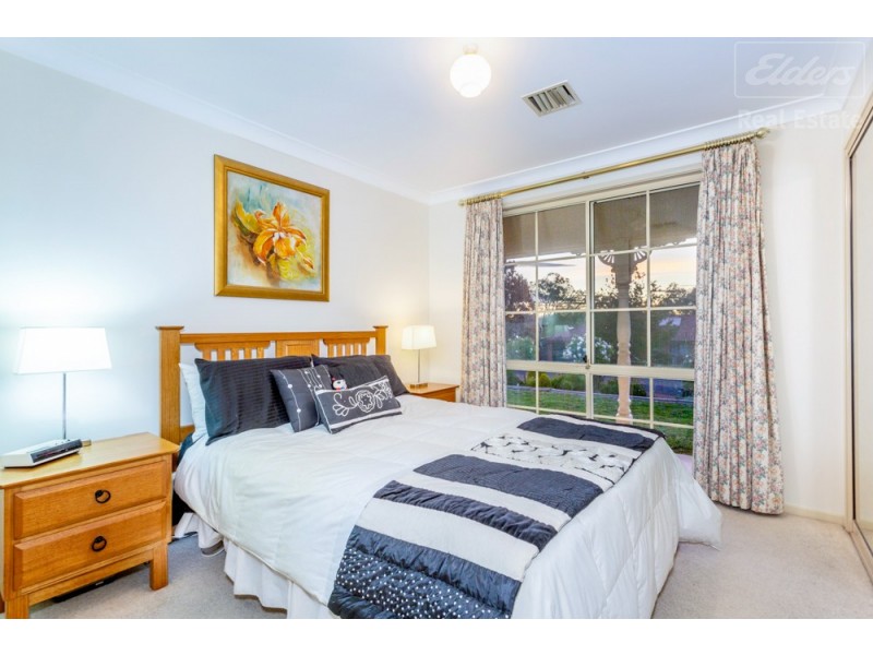 3 Tasker Place, Jerrabomberra NSW 2619