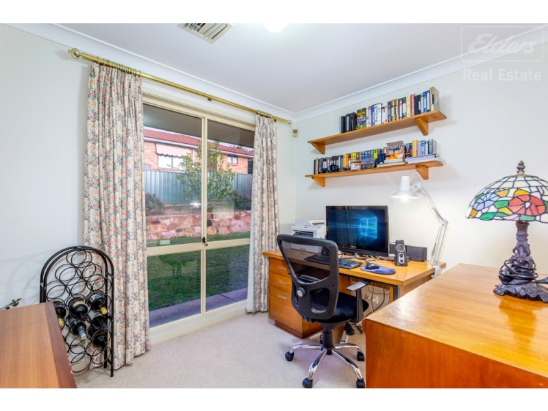 3 Tasker Place, Jerrabomberra NSW 2619