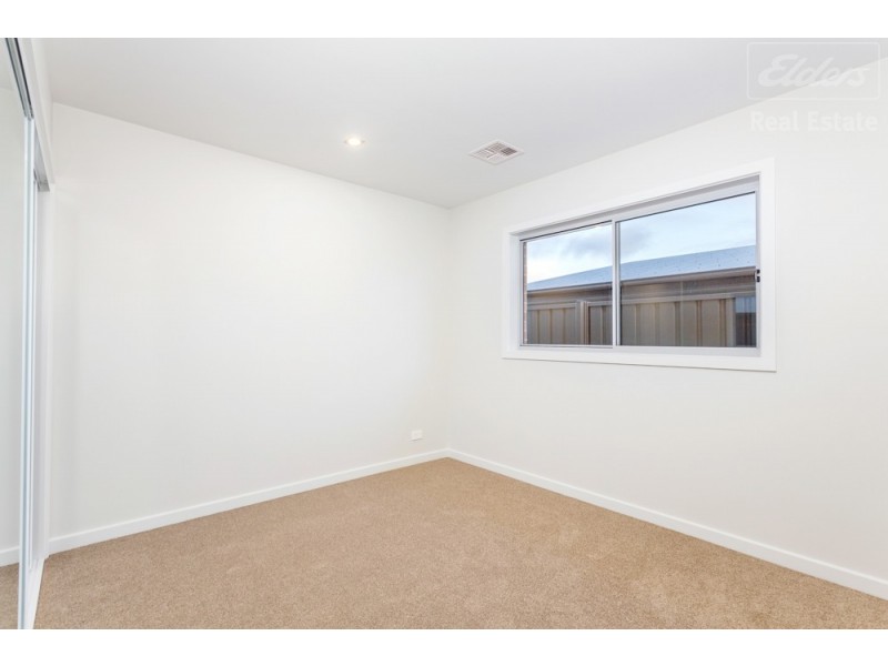 25 Rosa Street, Googong NSW 2620