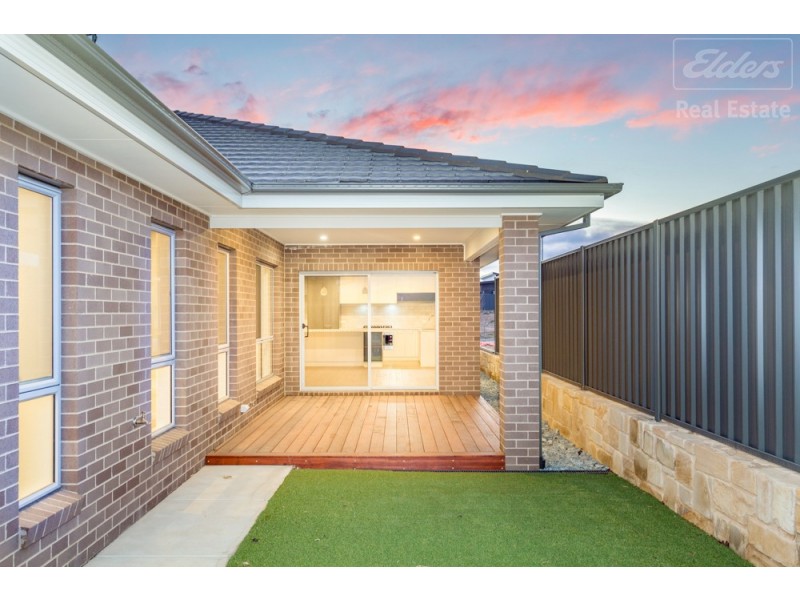 25 Rosa Street, Googong NSW 2620