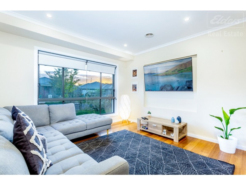 9 Hearne Street, Googong NSW 2620