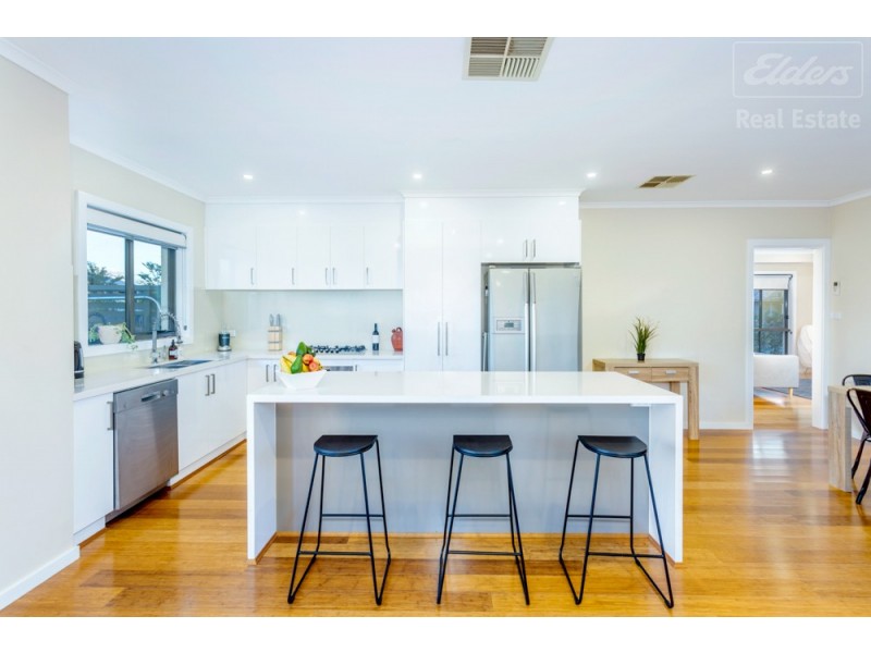 9 Hearne Street, Googong NSW 2620