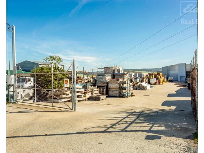 19 Endurance Avenue, Queanbeyan East NSW 2620