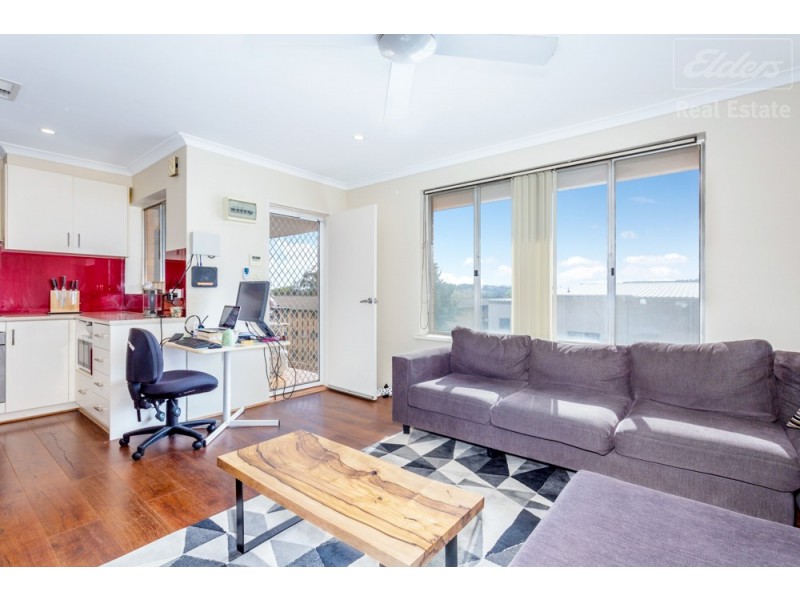 15/15 Crest Road, Crestwood NSW 2620