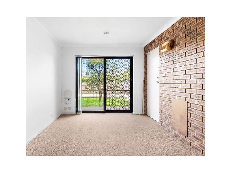 2/53 Atkinson Street, Queanbeyan NSW 2620