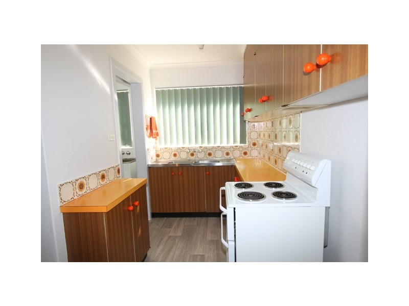 2/53 Atkinson Street, Queanbeyan NSW 2620