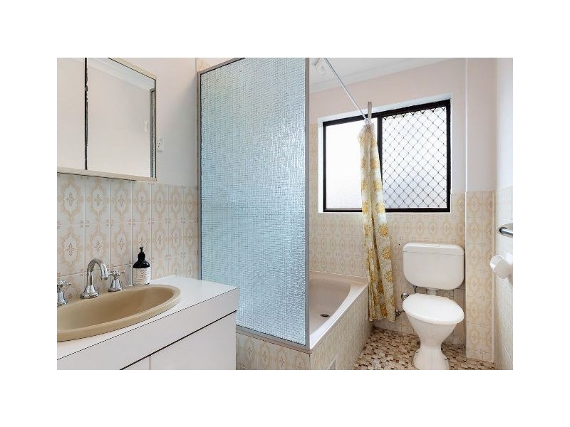 2/53 Atkinson Street, Queanbeyan NSW 2620