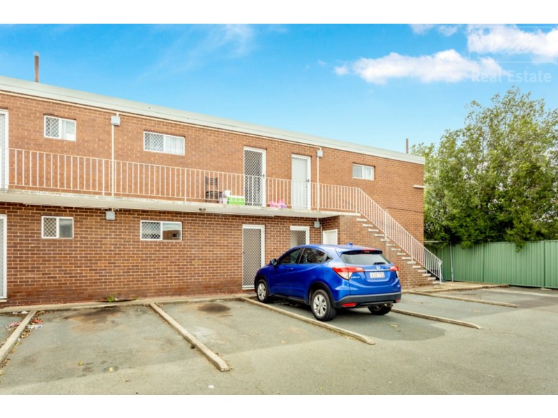 4/22 Carrington Street, Queanbeyan NSW 2620