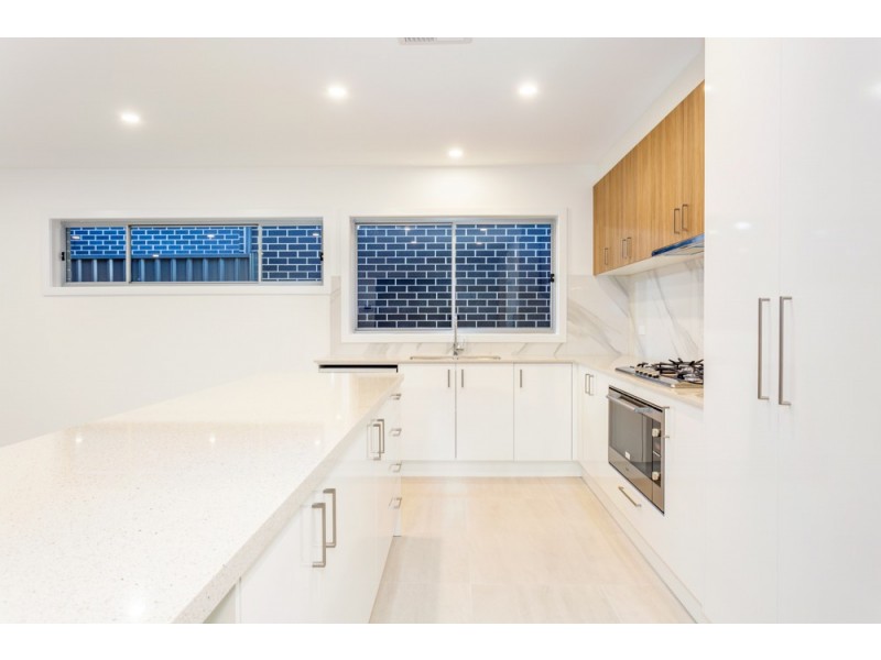 40 Zealie Bend, Googong NSW 2620