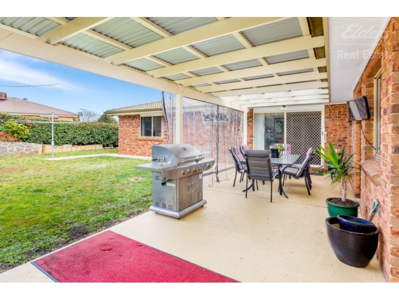 25 Furlong Road, Queanbeyan West NSW 2620