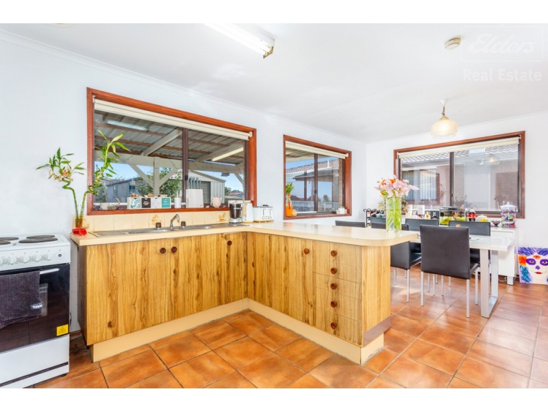 11 Sassafras Crescent, Karabar NSW 2620