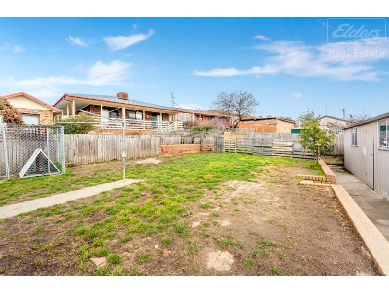 11 Sassafras Crescent, Karabar NSW 2620