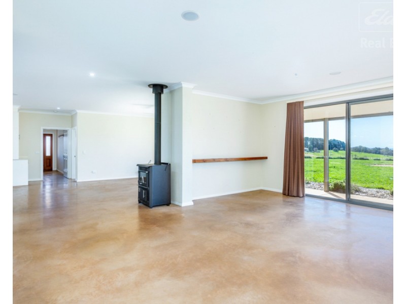 86 Neils Creek Road, Bungendore NSW 2621