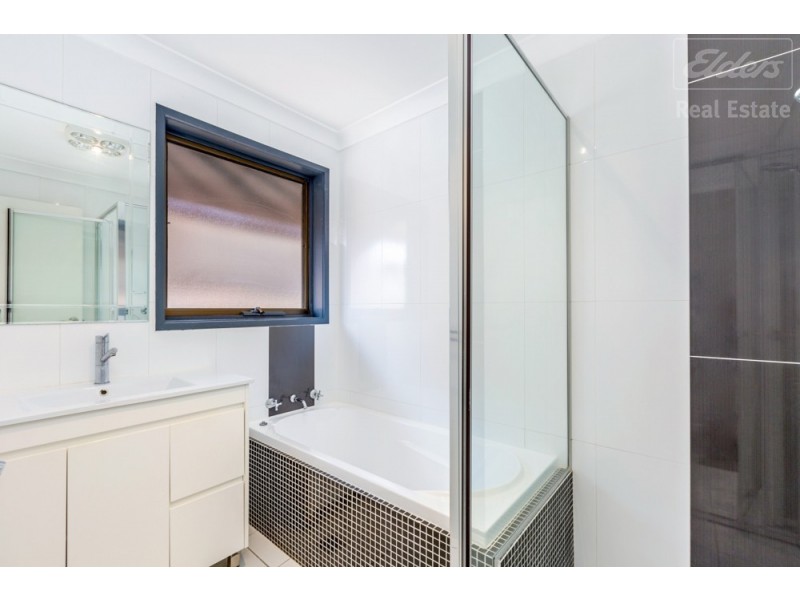 7/15 McKeahnie Street, Queanbeyan NSW 2620