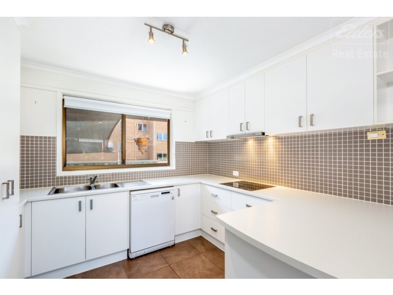 7/15 McKeahnie Street, Queanbeyan NSW 2620