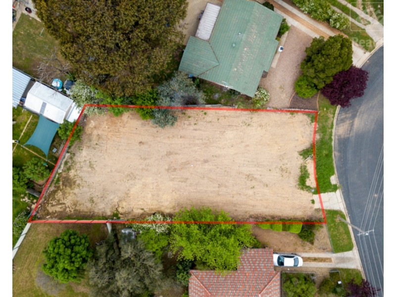 22 Boronia Crescent, Karabar NSW 2620