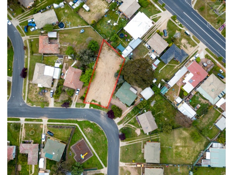 22 Boronia Crescent, Karabar NSW 2620