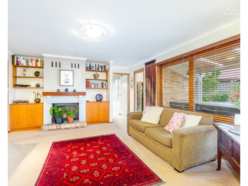 16 Doyle Place, Karabar NSW 2620