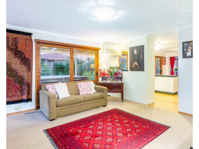 16 Doyle Place, Karabar NSW 2620