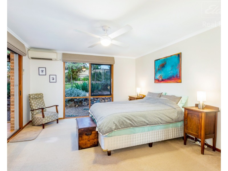 16 Doyle Place, Karabar NSW 2620