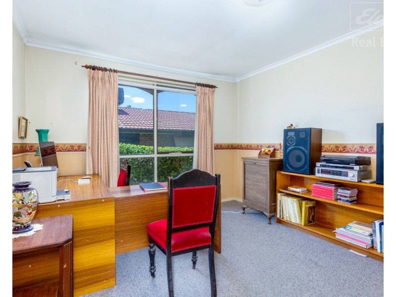 17 Waratah Street, Karabar NSW 2620