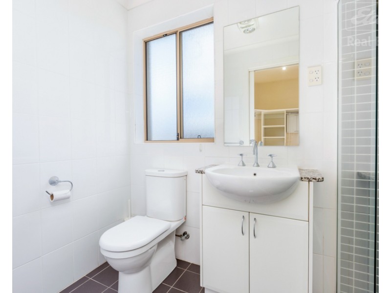 33/12 Waniassa Street, Queanbeyan East NSW 2620