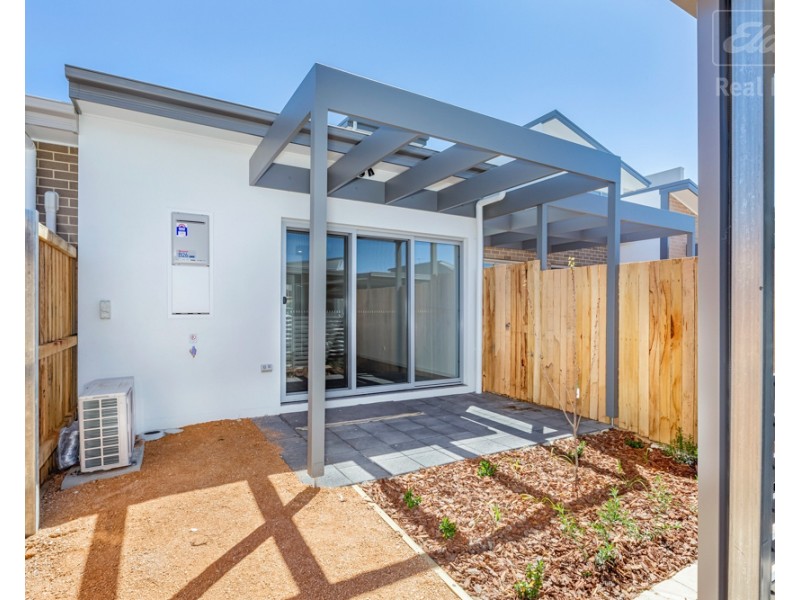 77 Caragh Avenue, Googong NSW 2620