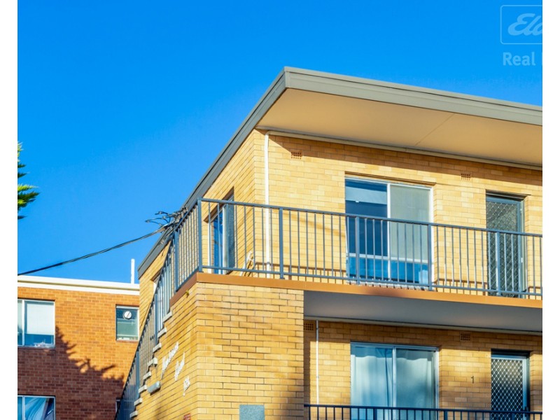 2/124 Henderson Road, Queanbeyan NSW 2620