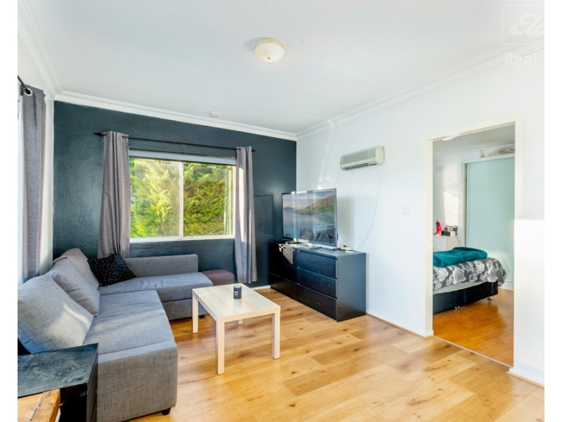 2/124 Henderson Road, Queanbeyan NSW 2620