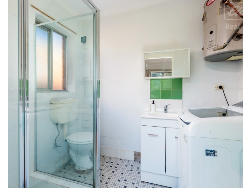 2/124 Henderson Road, Queanbeyan NSW 2620