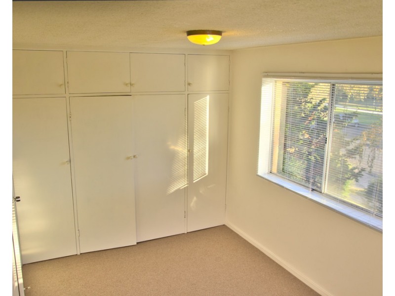 4/46 Trinculo Place, Queanbeyan NSW 2620