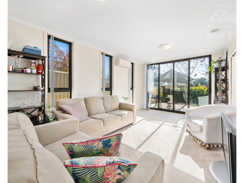 1/88 Henderson Road, Crestwood NSW 2620