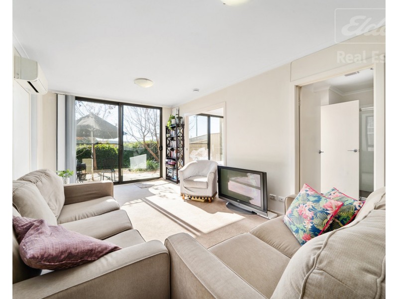 1/88 Henderson Road, Crestwood NSW 2620