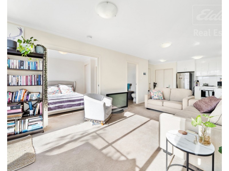 1/88 Henderson Road, Crestwood NSW 2620