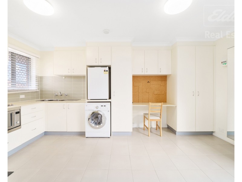 13/2 Donald Road, Queanbeyan NSW 2620