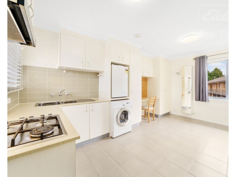 13/2 Donald Road, Queanbeyan NSW 2620