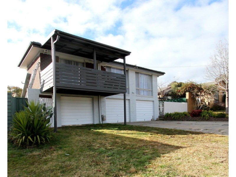 12 Ullamulla Crescent, Karabar NSW 2620